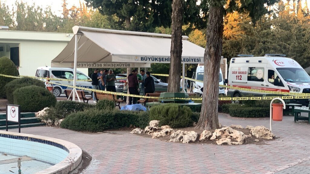 ANNE ILE 2 KIZI MEZARLIKTA OLDURULDU 382310 105860 scaled