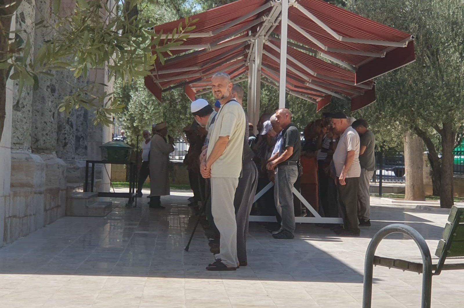 ANNESINI BICAKLAYARAK OLDUREN SUPHELI T 875244 259994