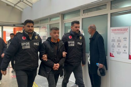 ANTRENOR KADIN HAKEME SALDIRIP TOKAT AT 1066225 316389