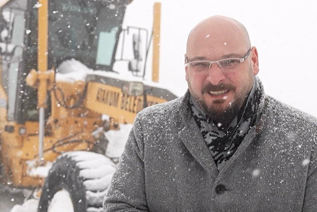 ATAKUM BELEDIYE BASKANI SERHAT TURKEL1
