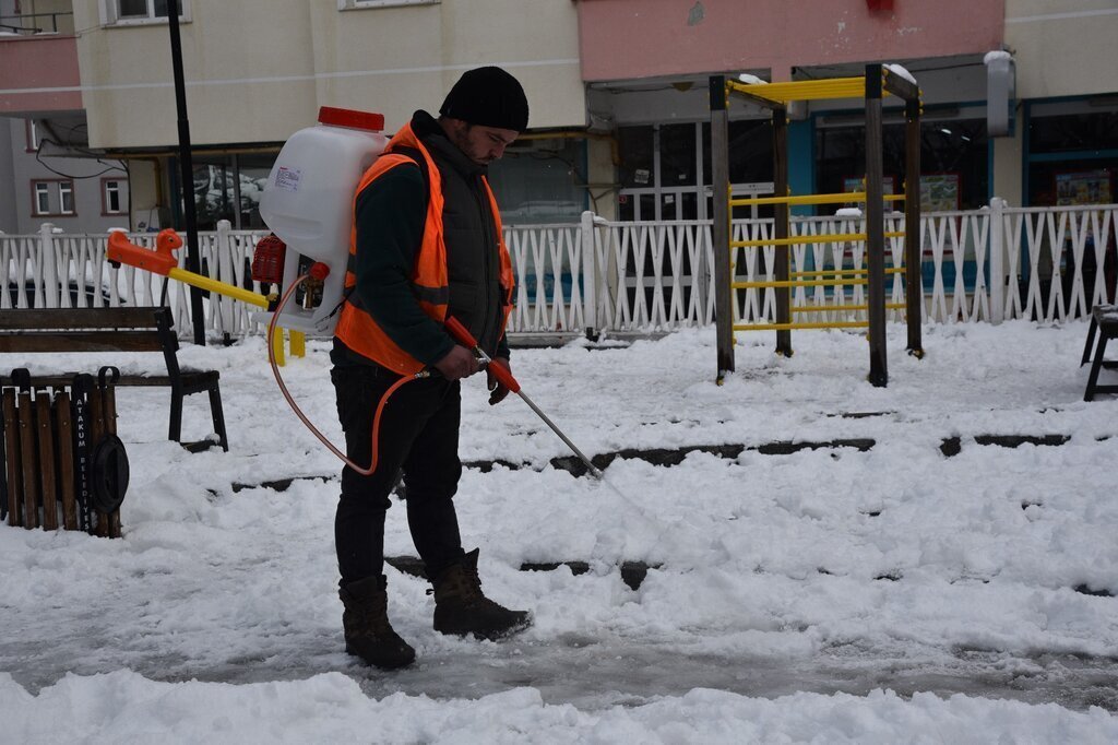 ATAKUM BELEDIYESI KAR VE BUZ TEMIZLEME 2