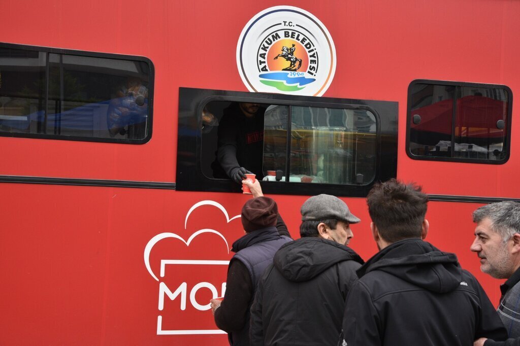 ATAKUM BELEDIYESI MOBIL ASEVINE YOGUN ILGI 2
