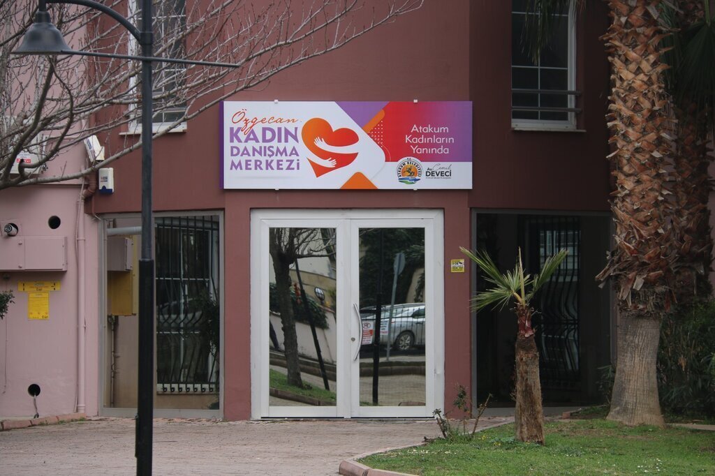 ATAKUM BELEDIYESI OZGECAN KADIN DANISMA MERKEZINI ACIYOR 2