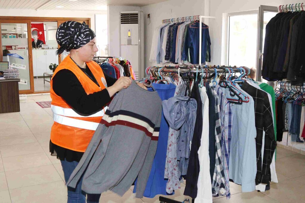 ATAKUM BELEDIYESI PAYLASIM MERKEZINDEN BAYRAMLIK DAYANISMASI scaled