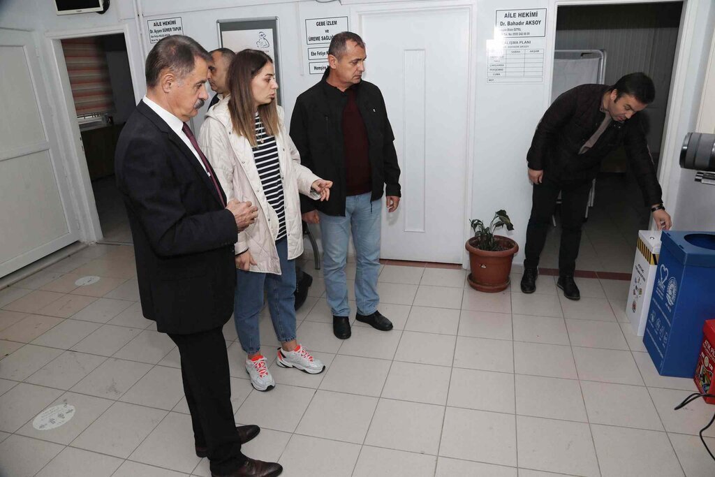 ATAKUM BELEDIYESINDEN ATIK ILACLARLA MUCADELE 3 scaled