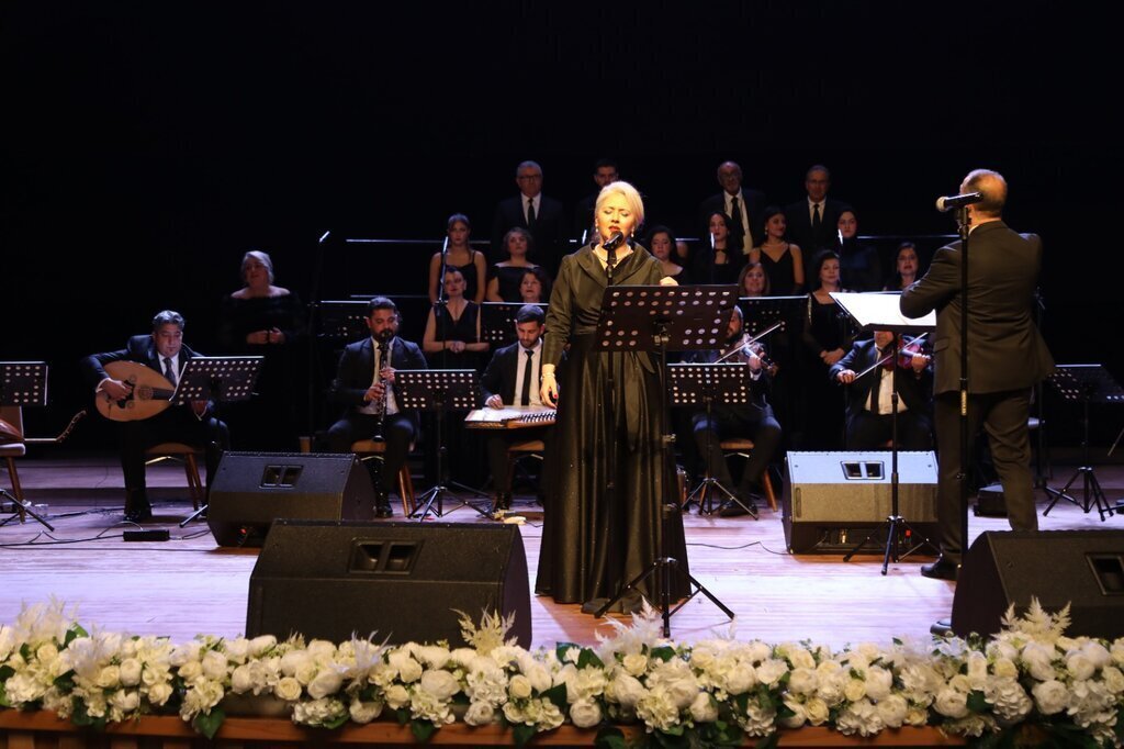 ATAKUM BELEDIYESINDEN KUSAKTAN KUSAGA TURK MUZIGI KONSERI 13