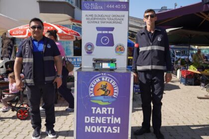 ATAKUM BELEDIYESINDEN SEMT PAZARLARINDA TARTI HIZMETI 2 e1759843776791