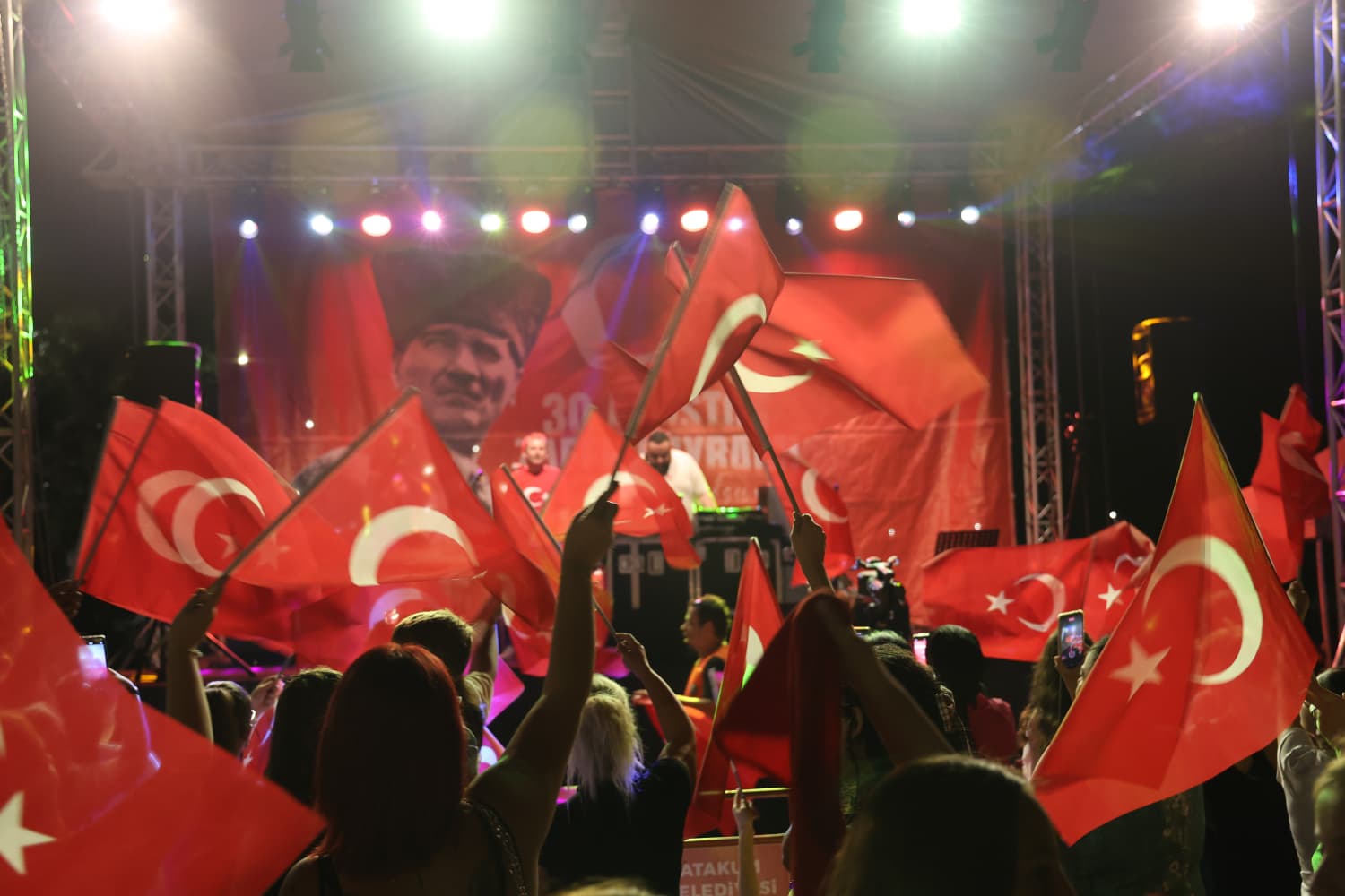 ATAKUMDA 30 AGUSTOS COSKUSU BASKA 15