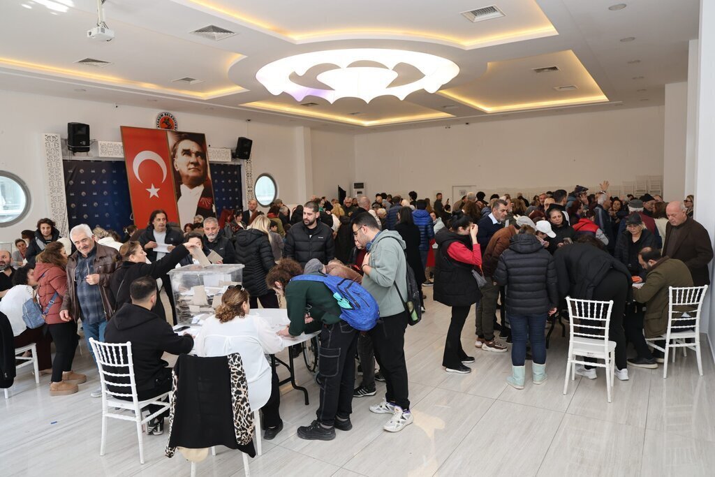 ATAKUMDA DEMOKRASIYE SAHIP CIKMAK ICIN OY KULLANDILAR 10 scaled