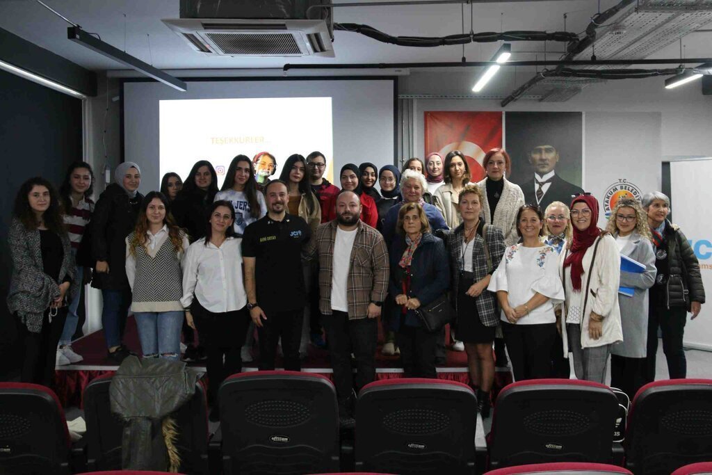 ATAKUMDA MEDENIYETIN MERKEZINE YOLCULUK SEMINERLERI BASLADI 2 scaled