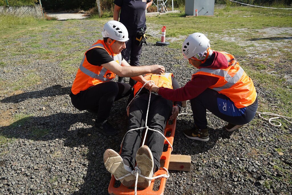 ATAKUMUN AFET GONULLULERI EGITIMLERINI BASARIYLA TAMAMLADI 4