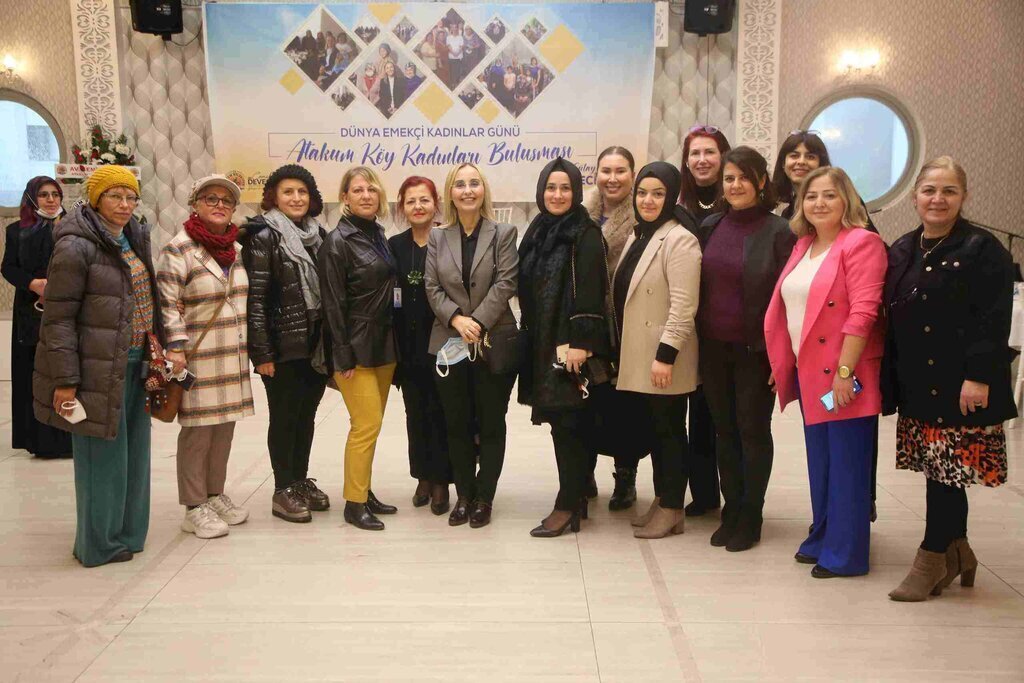 AV. GULAY DEVECI ATAKUM KIRSALINDAKI KADINLARI BIR ARAYA GETIRDI scaled