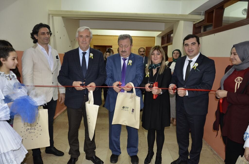 Ahmet Sarı Ortaokulu Sıfır Atık sergisi