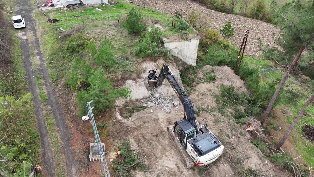 Alacam merkez icme suyu deposu yenileniyor 5