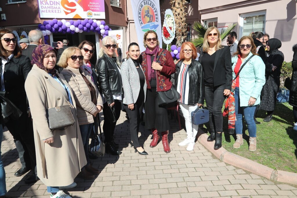 Atakumda Depremzede Ailelere Moral Destegi