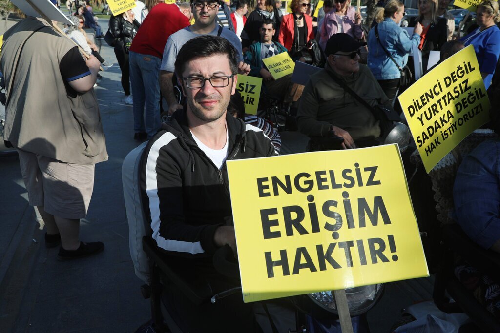 Atakumda engelliler haklari icin ses yukseltti Soz karar yetki engellilere scaled