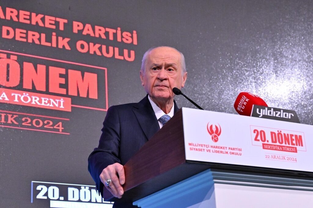 BAHCELI IMRALI ILE SAGLANACAK GORUSMELE 481432 142358