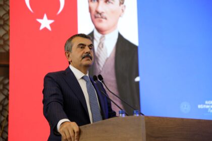 BAKAN TEKIN EGITIMDE TAAHHUT ETTIKLERIM 931656 276741