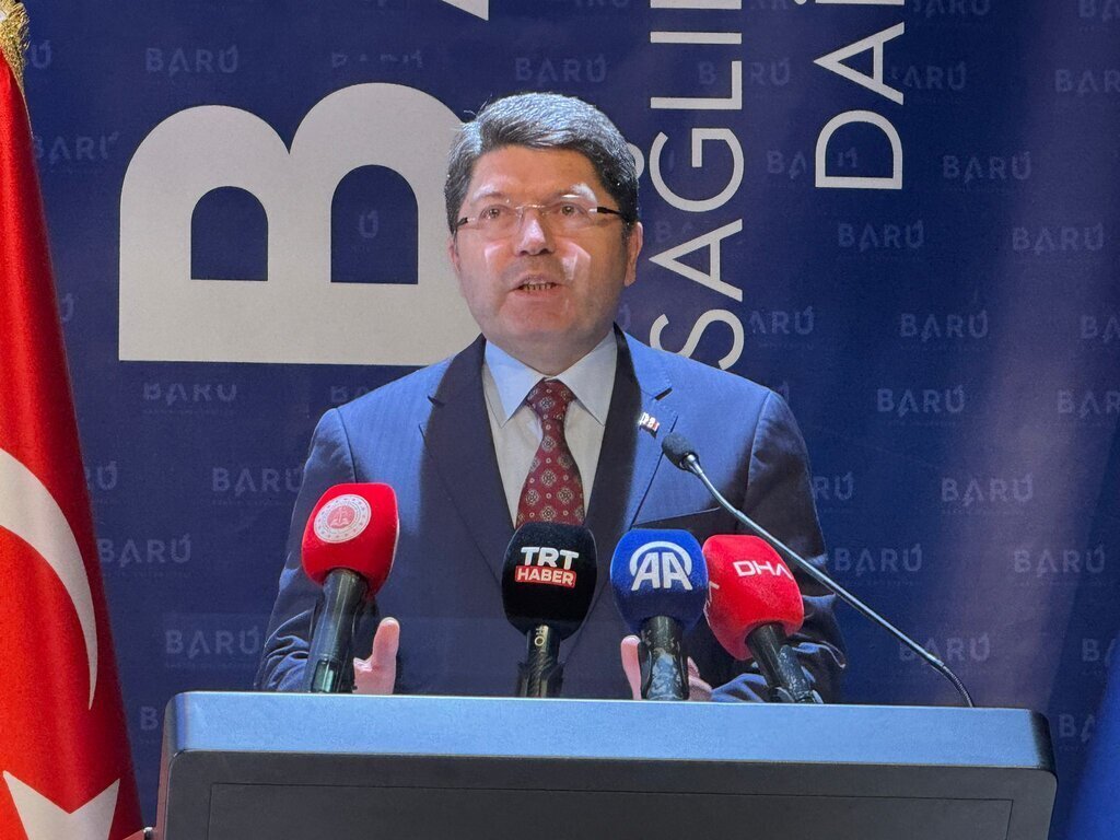 BAKAN TUNC YARGIYI TEHDIT ETMEK HIC KIM 412265 121636