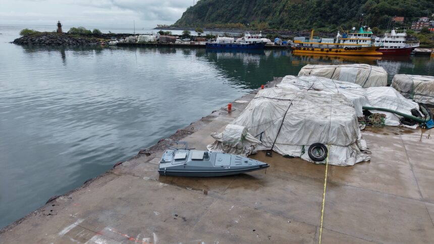 BALIKCILARIN BULDUGU INSANSIZ DENIZ ARAC 939515 278992