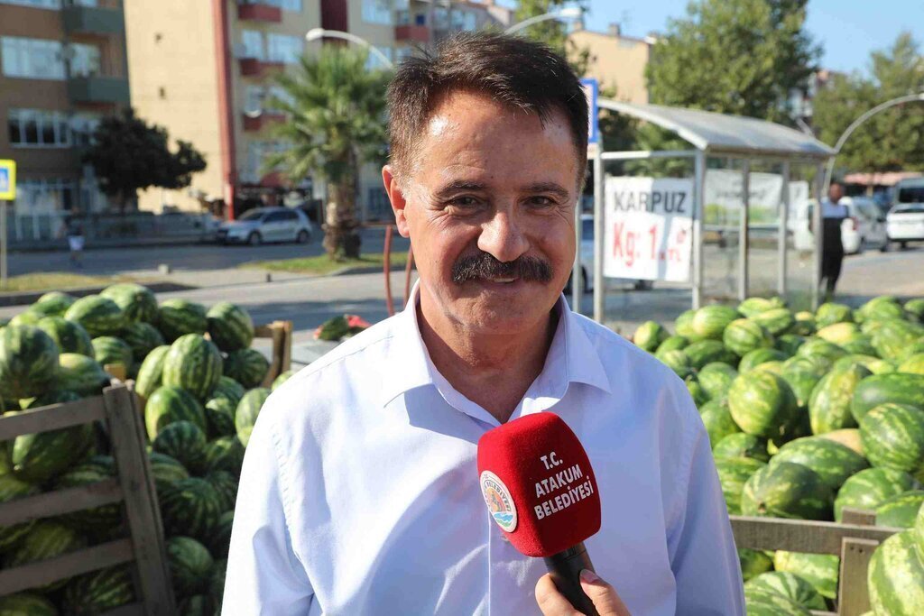 BASKAN DEVECI DAYANISMA KAMPANYASINDA 400 TON KARPUZ YURTTASA ULASTI 2 scaled