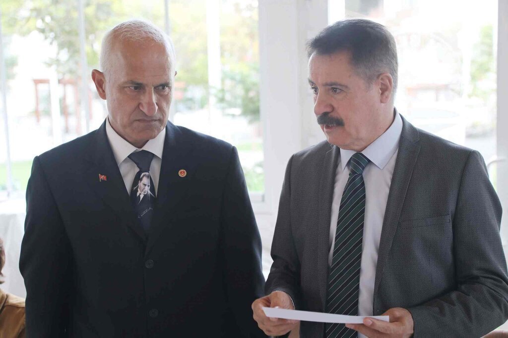 BASKAN DEVECIDEN EMEKLI ASTSUBAYLARA BURASI SIZIN EVINIZ 4 scaled