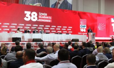 CHP İzmir İl Kongresi’nde Tartışma Çıktı: Polis Müdahale Etti