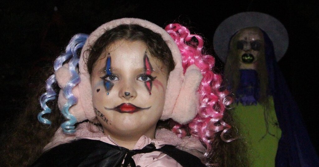 BIN YILLIK BALKAN GELENEGI KOLEDA REN 511562 151427