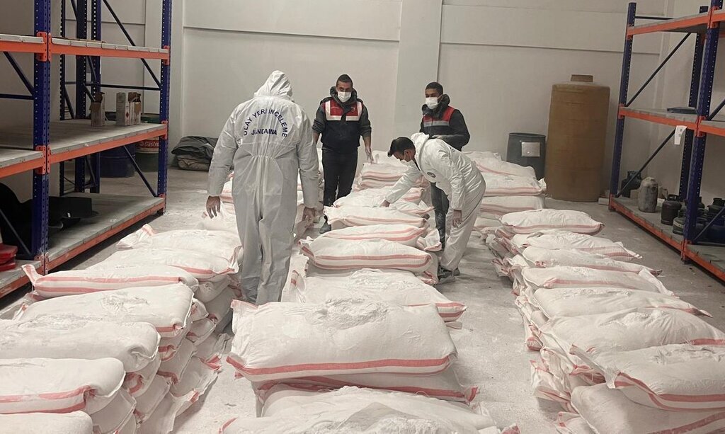 BITLISTE BEBEK PUDRASINA KARISTIRILMIS 407700 120129