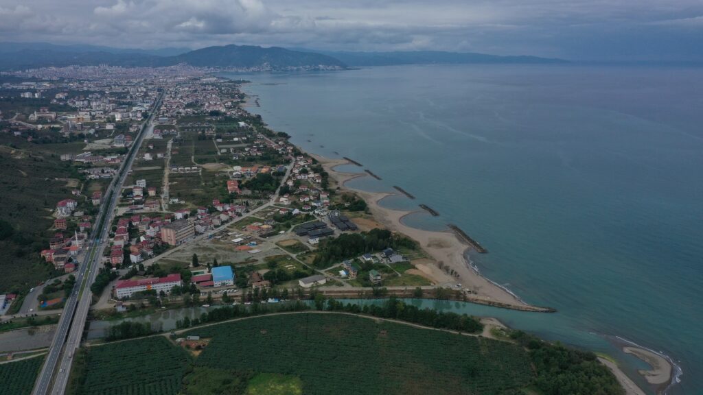 Ordu Büyükşehir’den Gülyalı’ya Modern Park