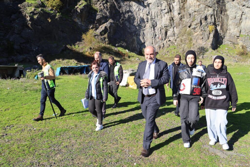 Başkan İbrahim Sandıkçı Geleceğin Belediye Başkanlarıyla Sahada