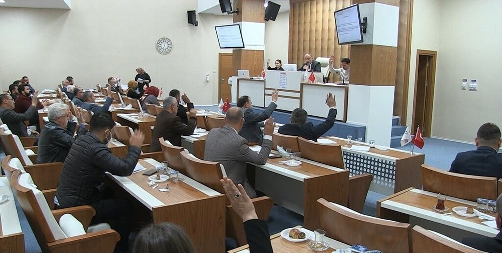 CANIKTEN SEZAI KARAKOCA VEFA