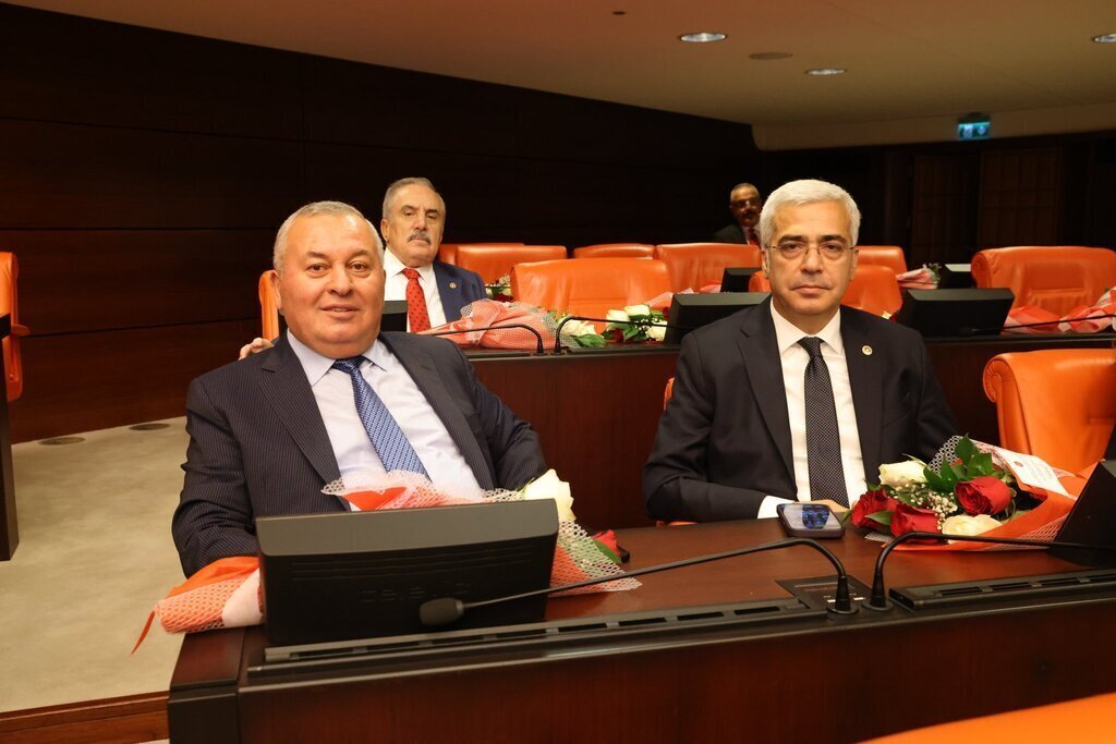 CEMAL ENGINYURT VE SALIH UZUN DEMOKRAT 426623 125839