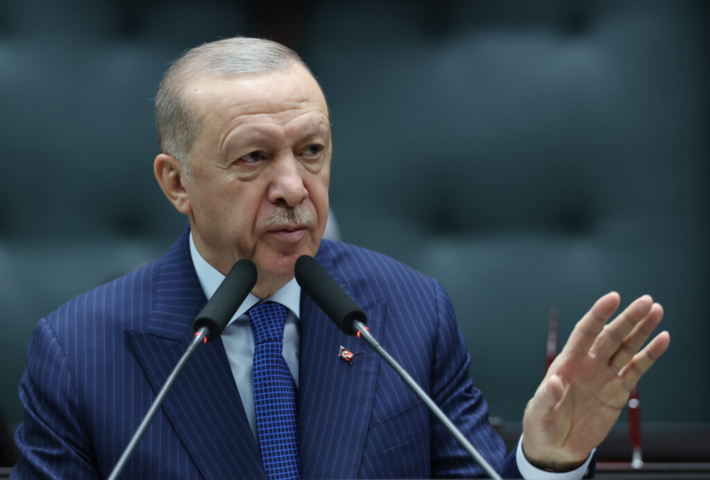 Erdoğan: Bahçeli’nin çıkışına ‘milletimiz ihtiyarlı bir iyimserlik’ içinde