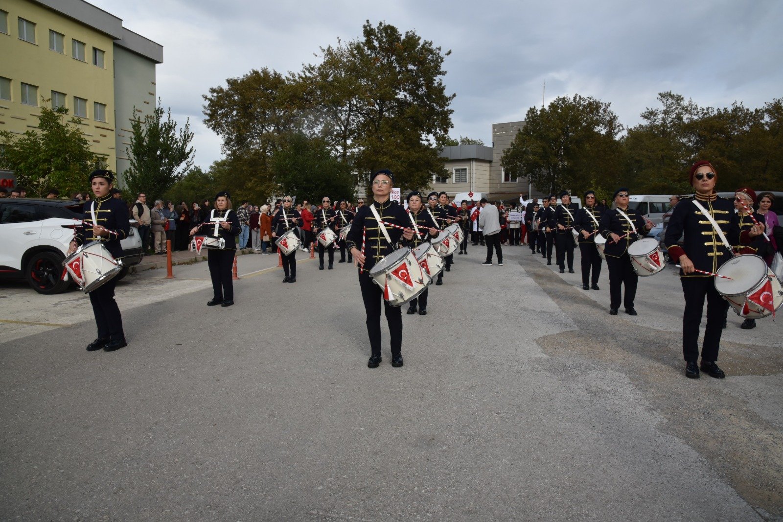 CUMHURİYET KADINLARI BANDOSU (3)