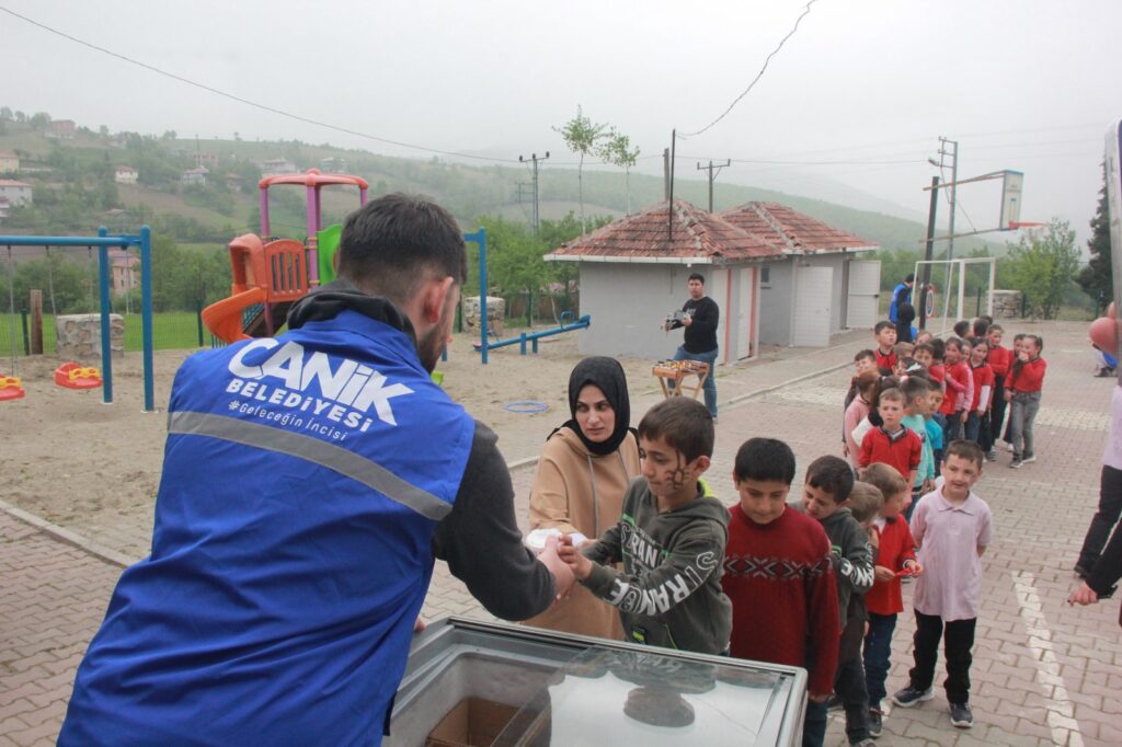 Canik’te Şenlik Tadında Etkinlik