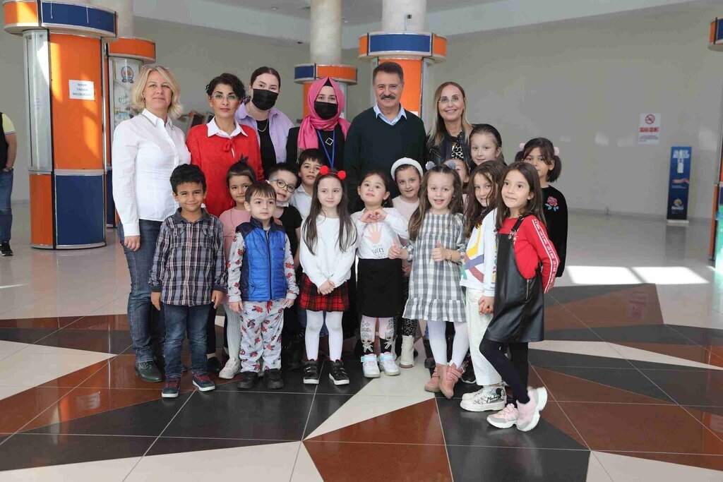 Cocuklar bizim gelecegimiz scaled