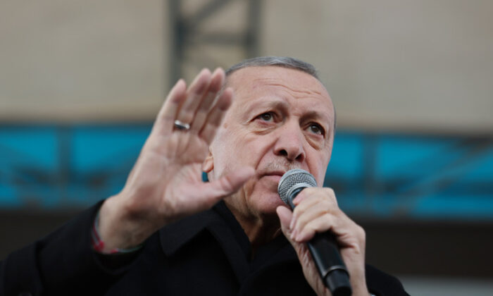Cumhurbaşkanı Erdoğan: Bu ülkede teröre, tehdide, beyaz toroslara yer yok