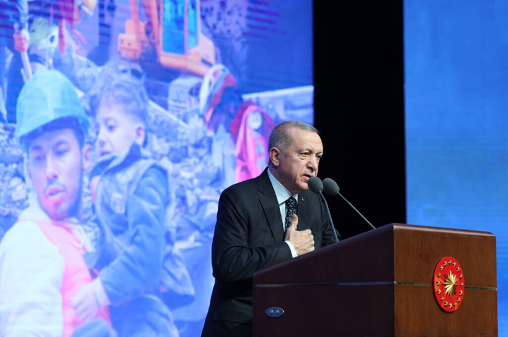 Cumhurbaskani Erdogan Deprem Bolgesindeki 57 bin enkazdan 50 binini kaldirdik