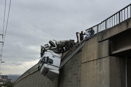 DEVRILEN TIRIN KUPASI VIYADUKTE ASILI K 938050 278552