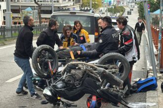 DOLMUSA ARKADAN CARPAN MOTOSIKLETIN 16 Y 967172 287267