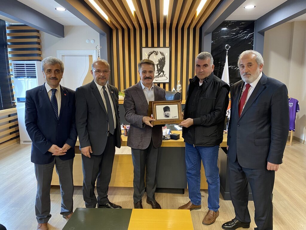 Dogu Turkistandaki zulmu dunya duysun scaled