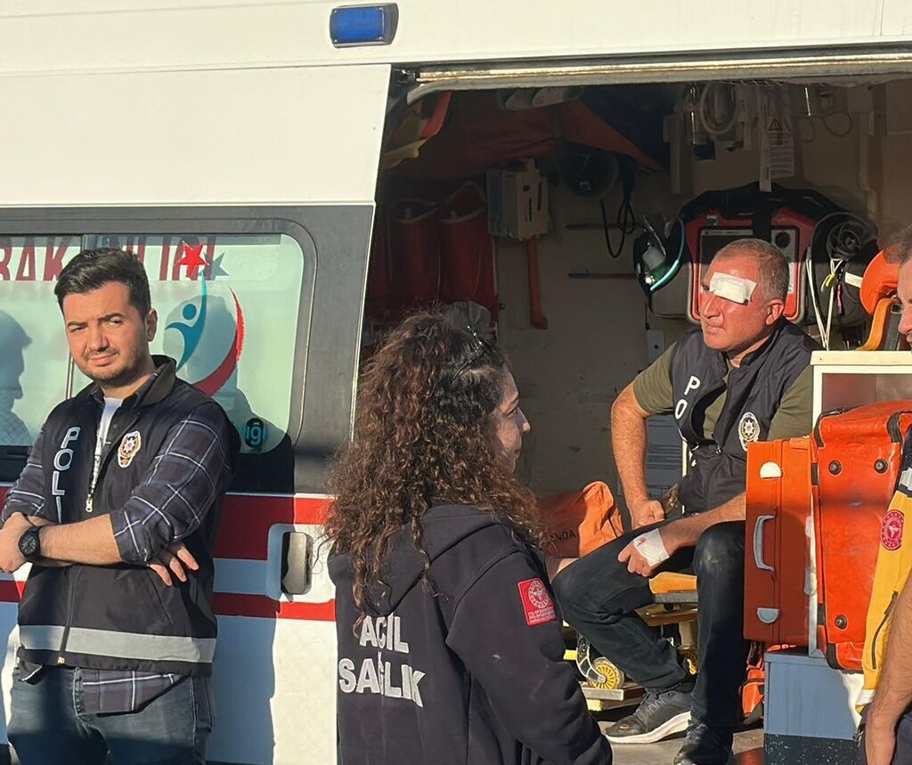 EDIRNEDE MACTA GOREVLI POLISE YUMRUKLU 368400 101778