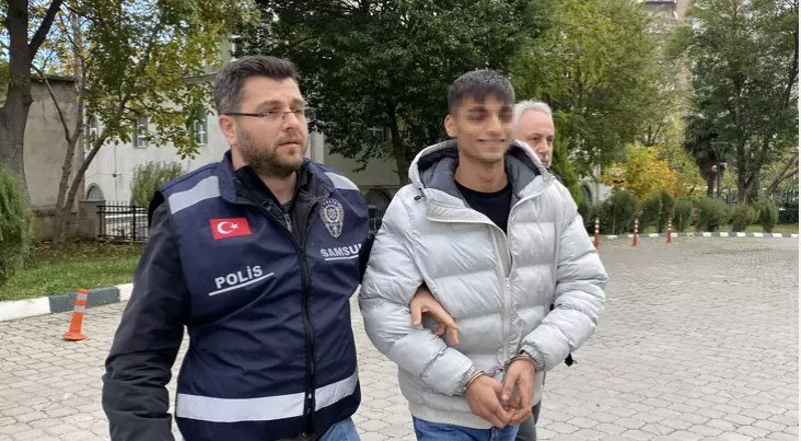 Samsun’da iki kişiyi pompalı tüfekle yaralayan 18 yaşındaki şahıs yakalandı! Daha öncede okul müdürünü darpettiği ortaya çıktı