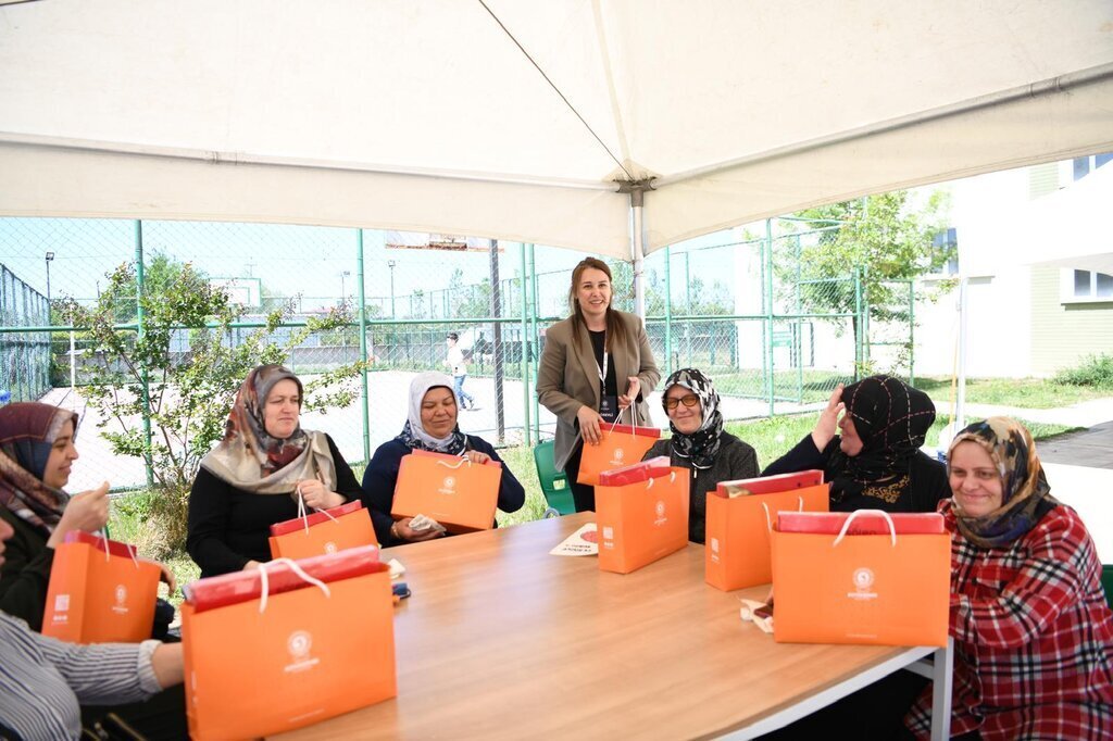 Engelli cocuklarin anneleri icin ozel etkinlik