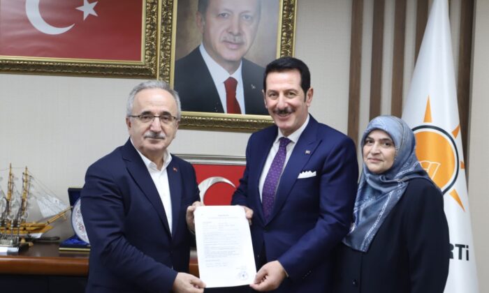 Erdoğan Tok, AK Parti’den Samsun Büyükşehir Belediye Başkanlığına Aday Adaylığını Açıkladı