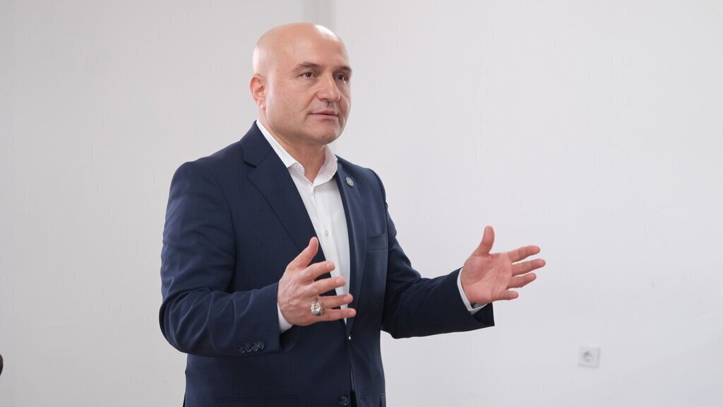 Erhan Usta Halkimiz bu yalanlara kanmaz scaled