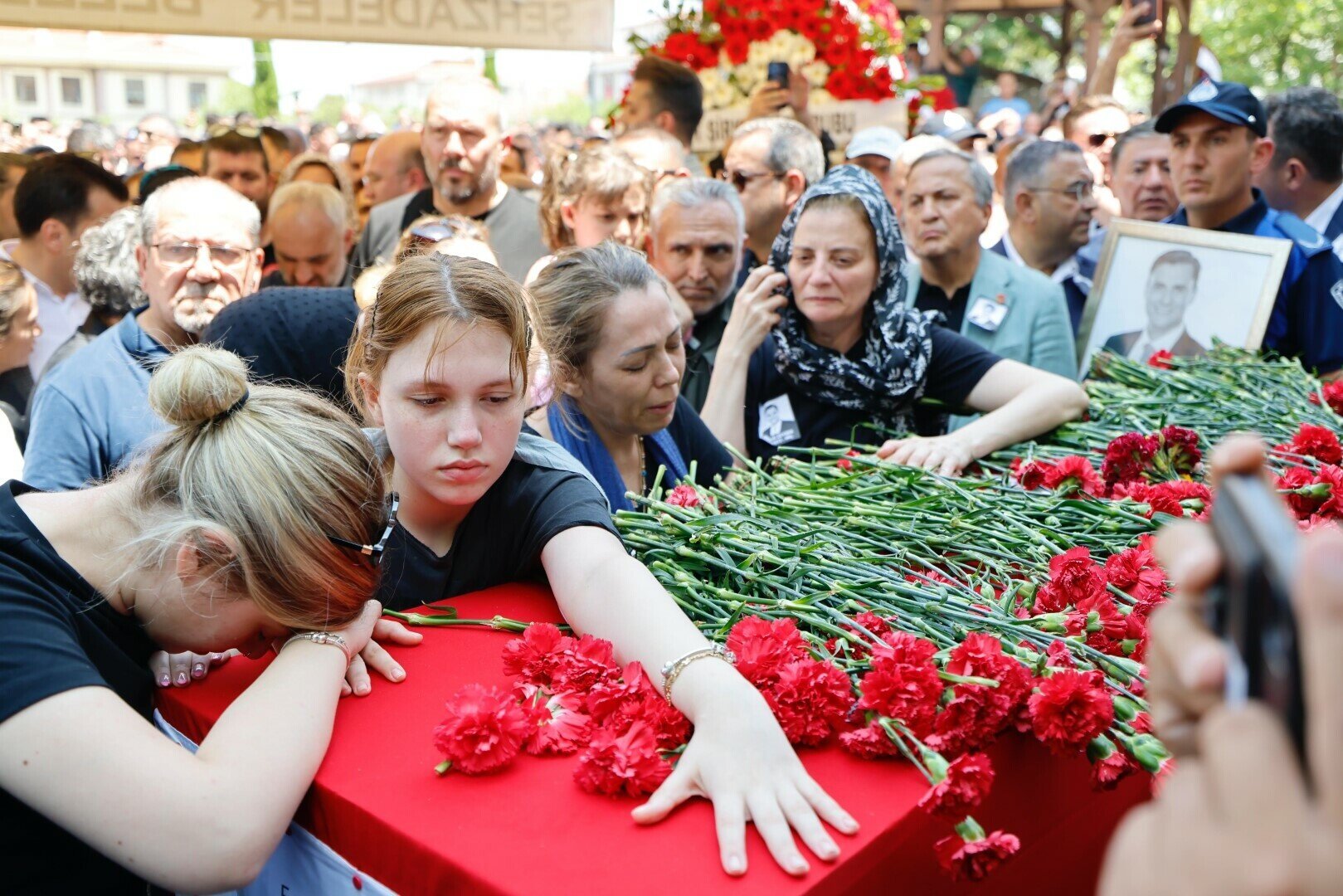 FERDI ZEYREK MANISADA SON YOLCULUGUNA 758761 223913