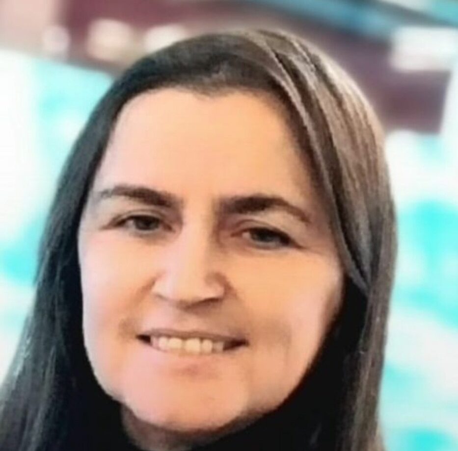 FINDIK TOPLARKEN ARININ SOKTUGU KADIN O 873767 259541 e1755760337266