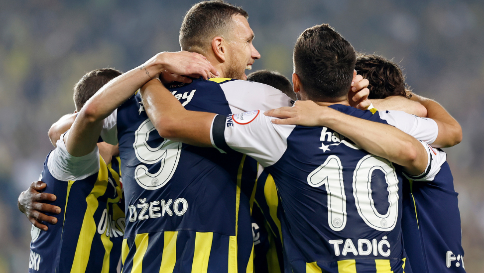 Fenerbahçe rekorlara doymuyor